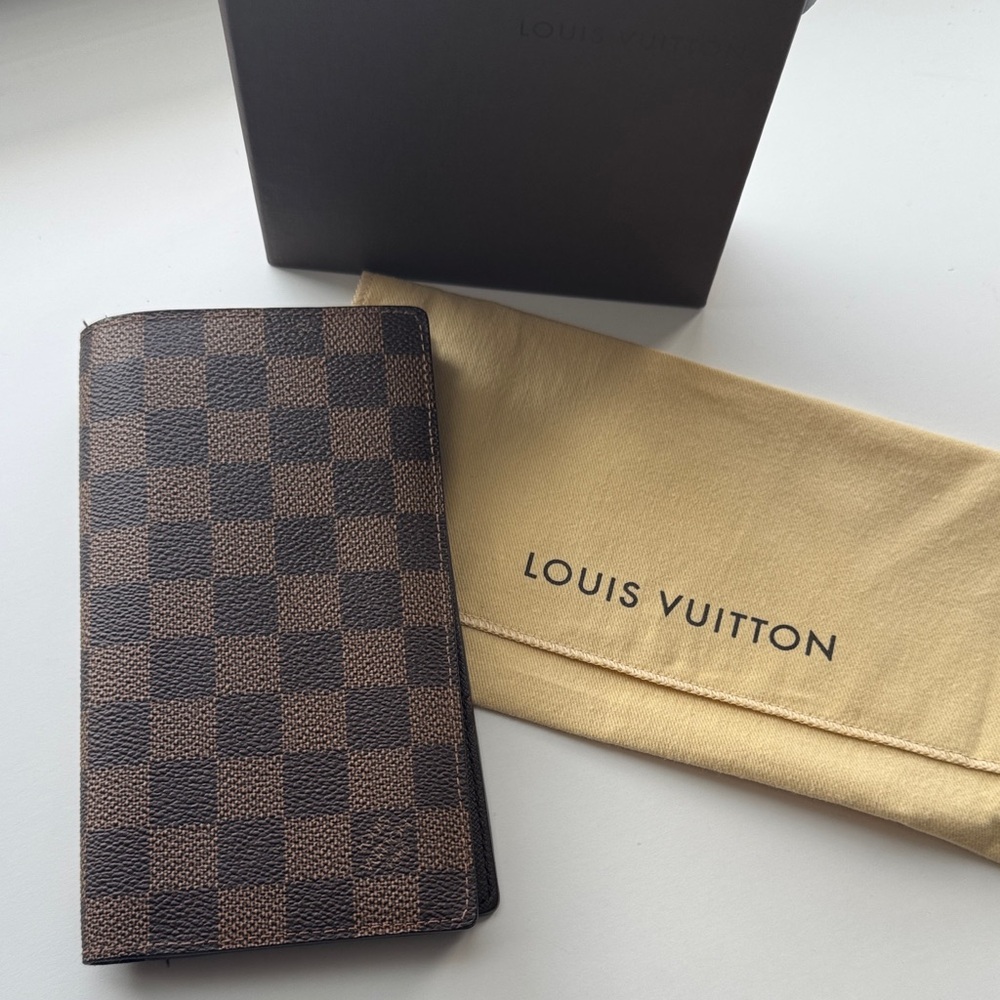 Louis Vuitton Damier Ebene Brazza Wallet